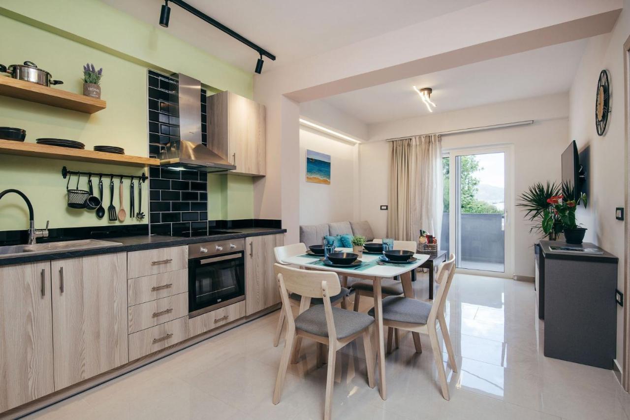 Corner45 Apartments In Kalamaki Center, By Zantewize Ngoại thất bức ảnh
